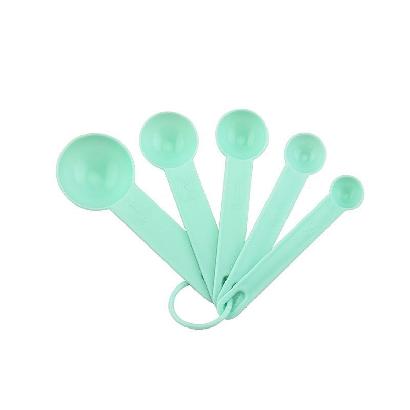 Juego de tazas y cucharas medi - Kitchen Gadgets Under $10 reseña y precio